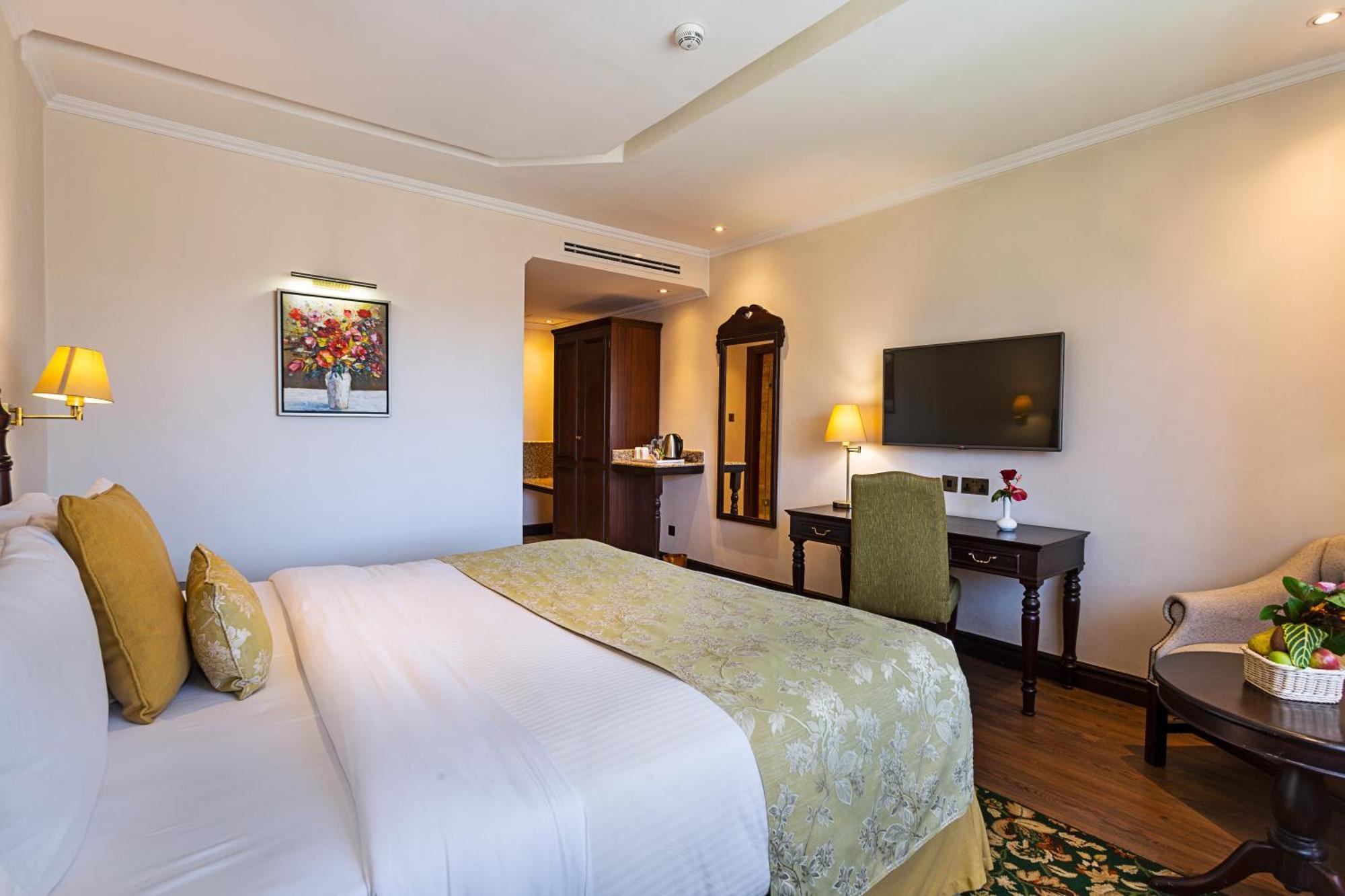 Midland Hotel נקורו מראה חיצוני תמונה